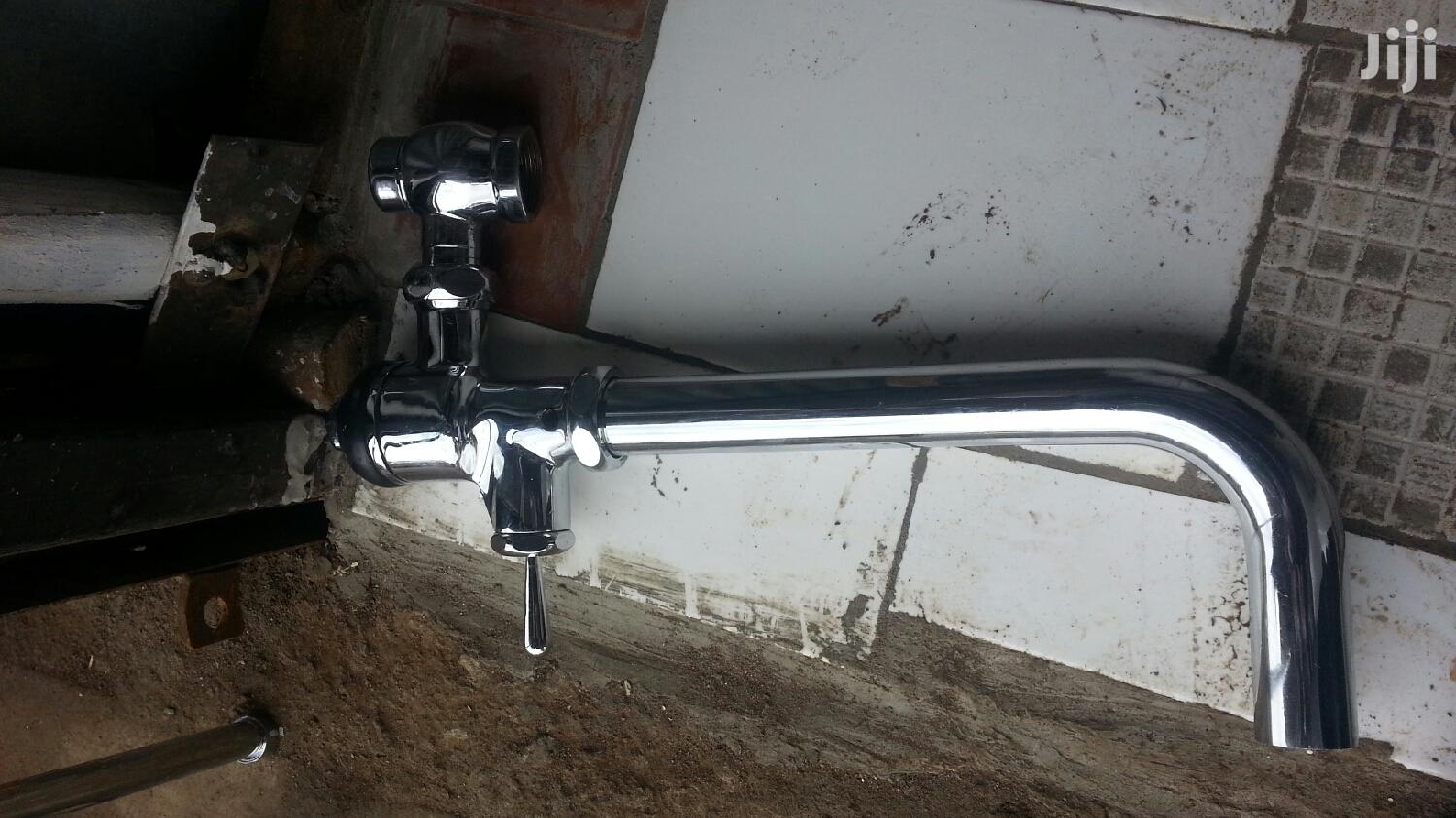 Toile & Urinals Flashvalve