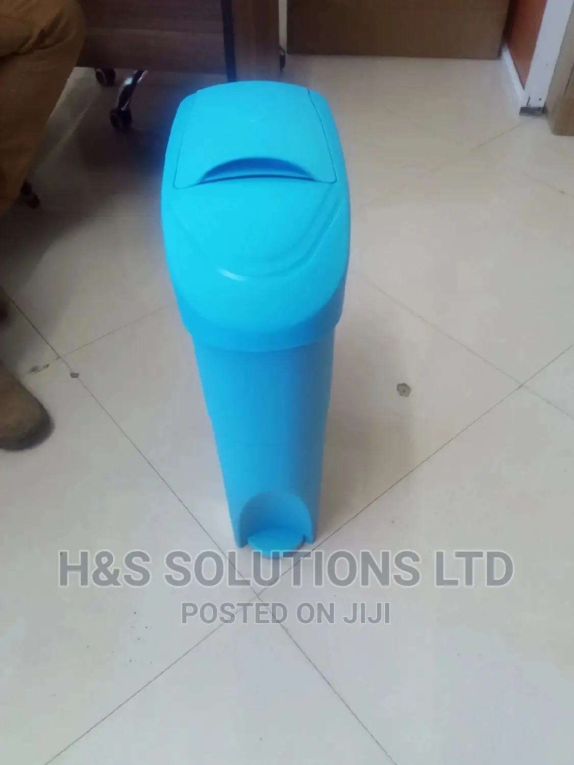 Blue Sanitary Bins-18 Litres