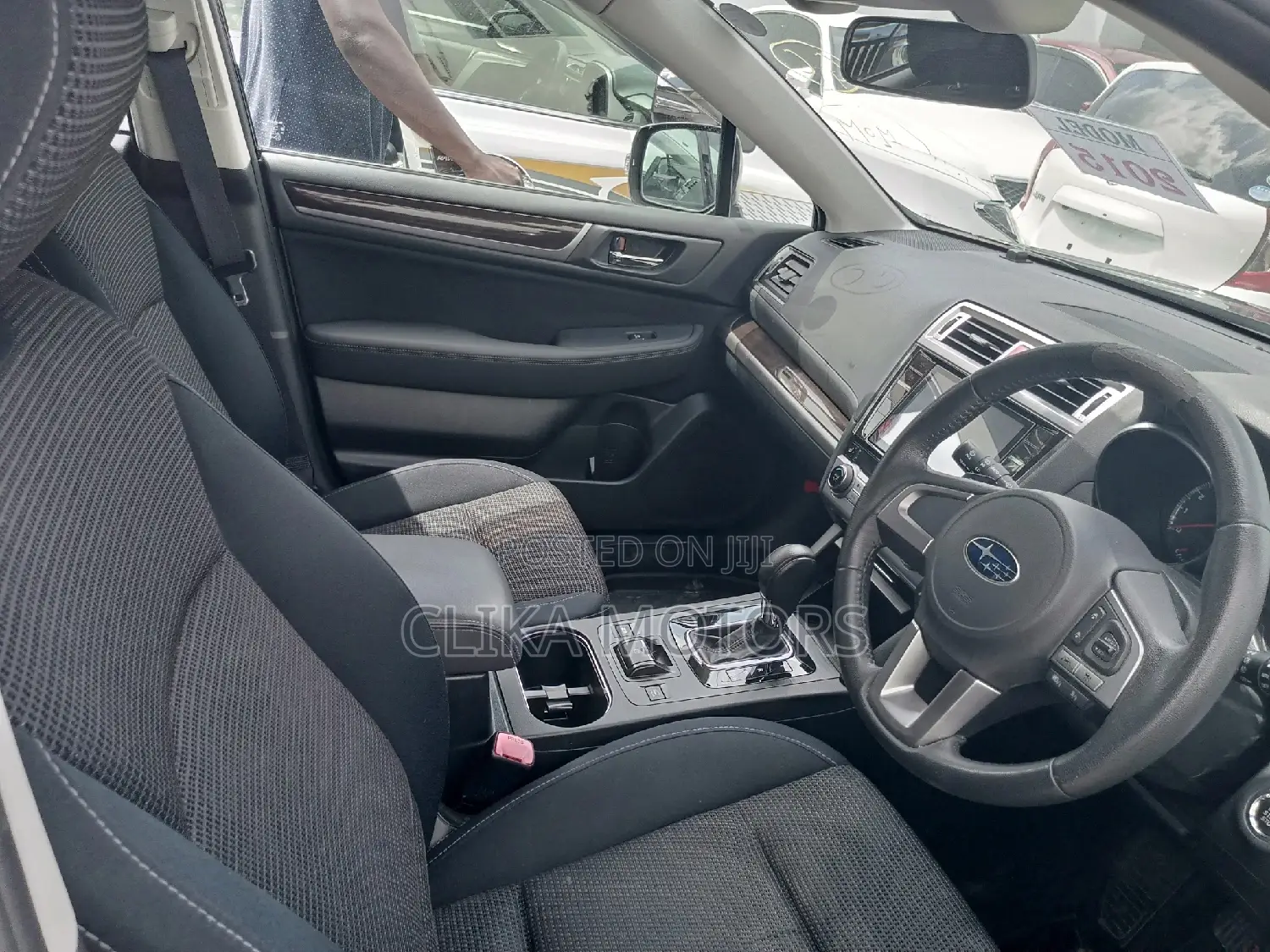 Subaru Outback 2.5i AWD 2016 Matt Black