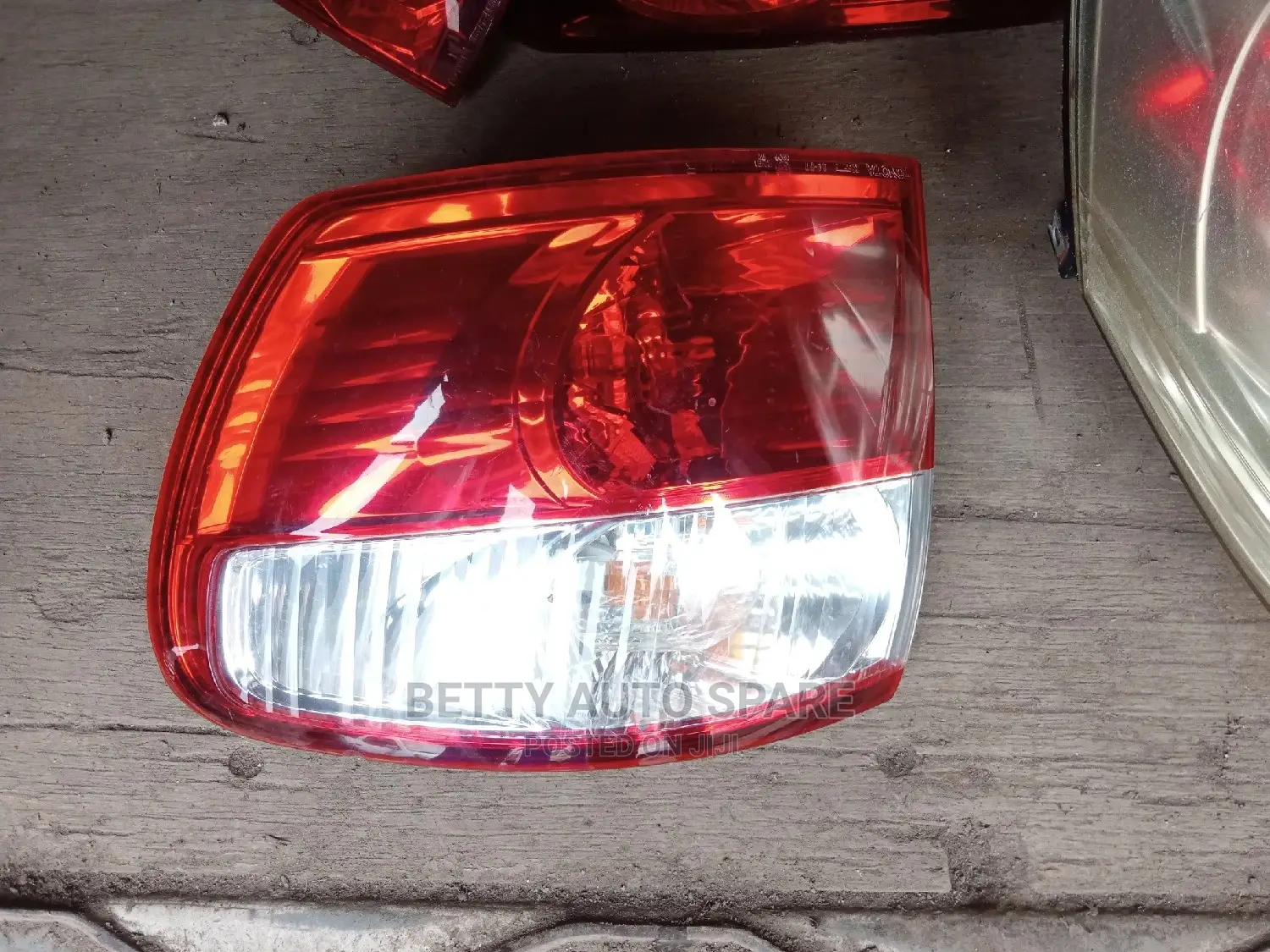 Ipsum Backlight