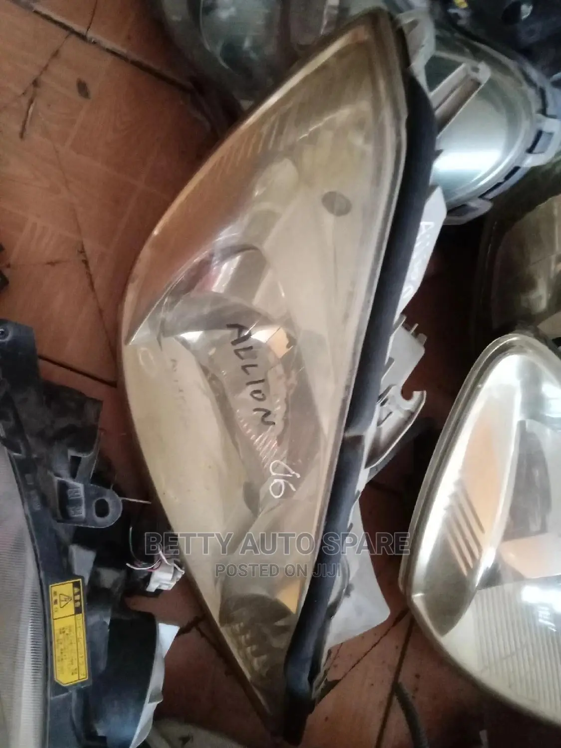 Allion 2006 Headlight