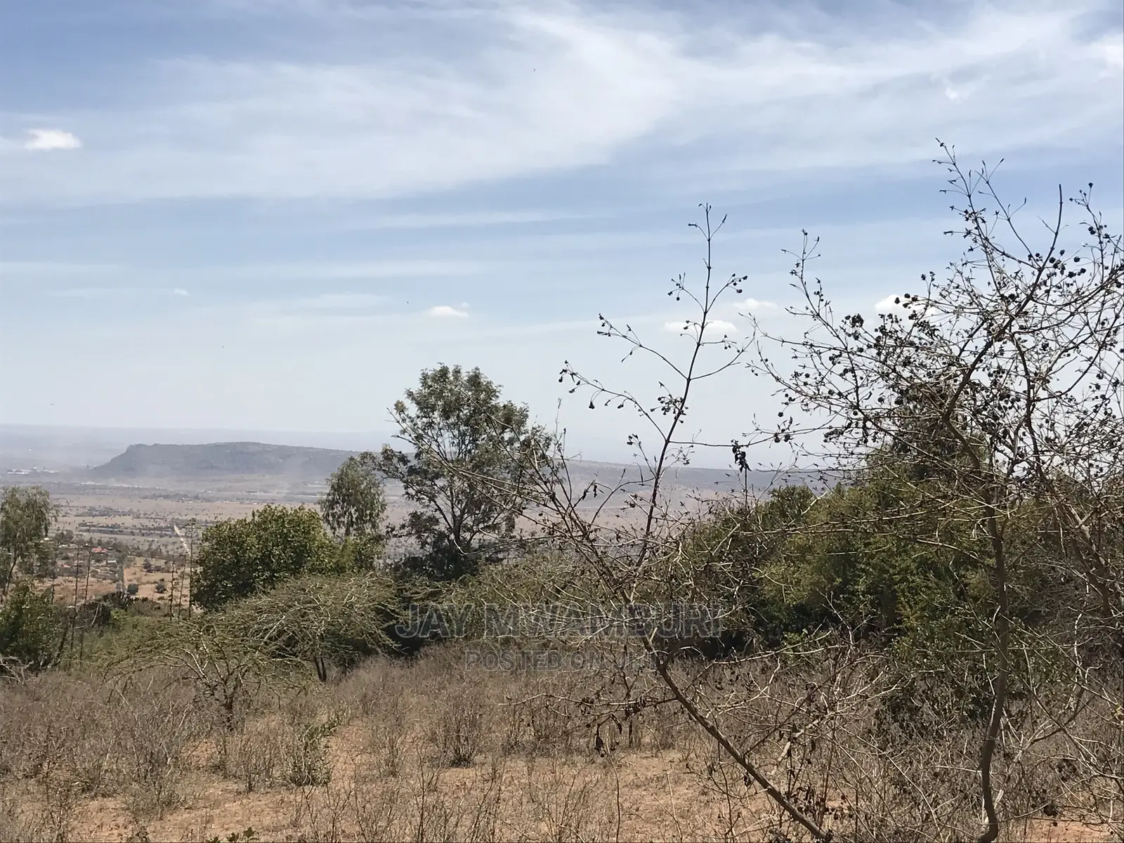 20 Acres Mua Hill