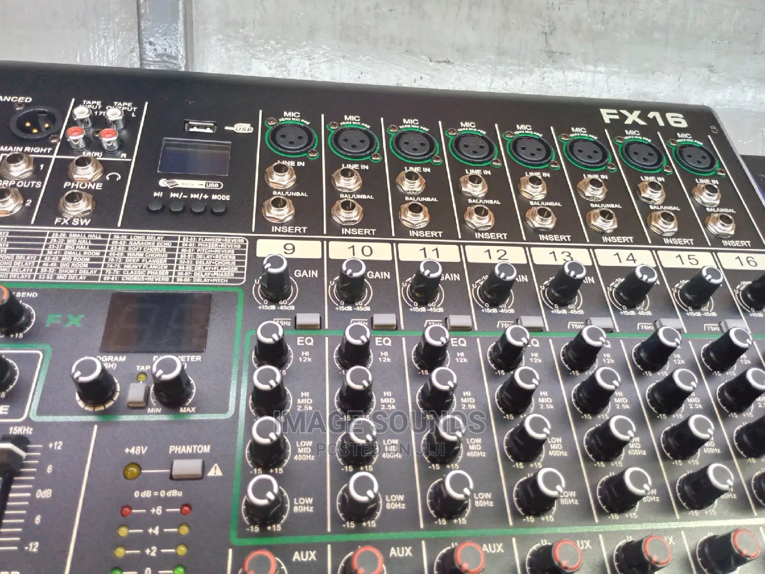 Plain Mixer C-Top Fx16channel