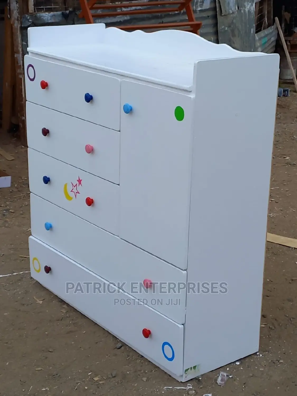 Morden Baby Chest of Drawers 4 by 4 Fitts