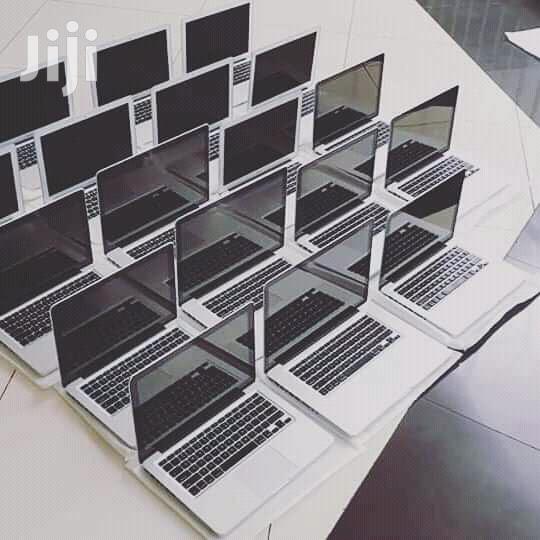 Laptop Apple MacBook Pro 4GB Intel Core i5 HDD 500GB