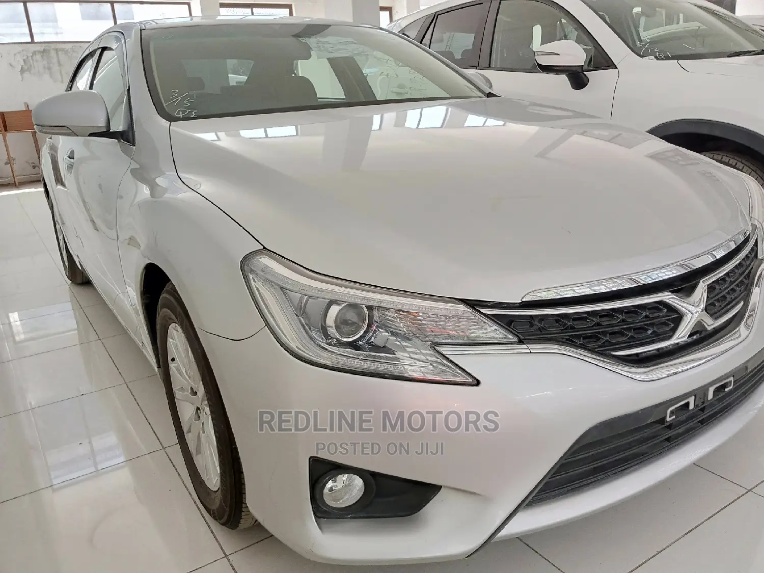 Toyota Mark X 2.5 AWD 2016 Silver