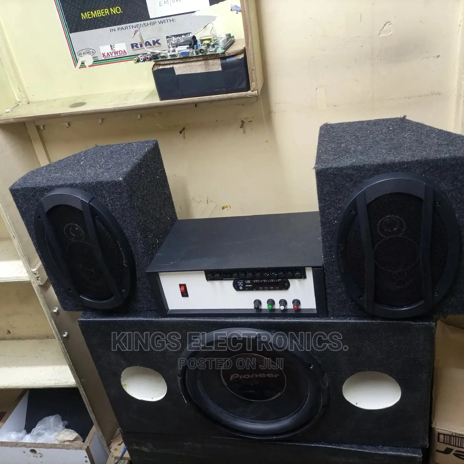 Pioneer Hometheatre System.