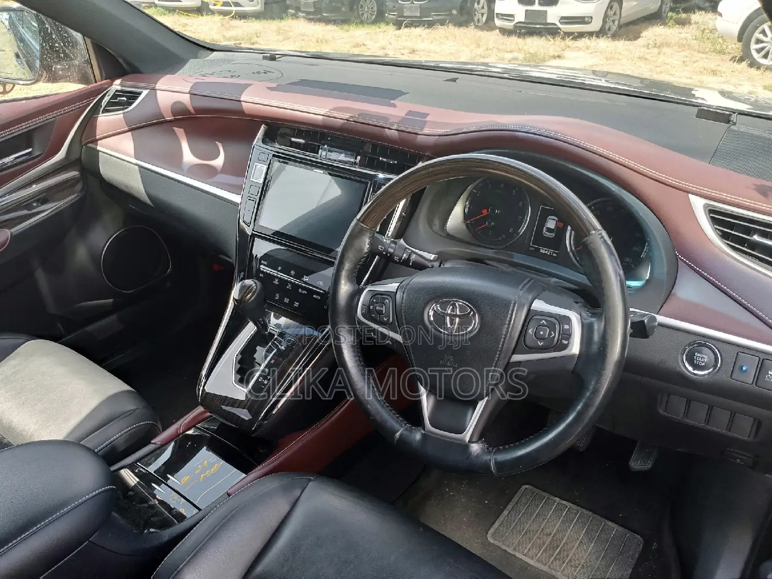 Toyota Harrier 2.5 Hybrid 4WD 2016 Brown