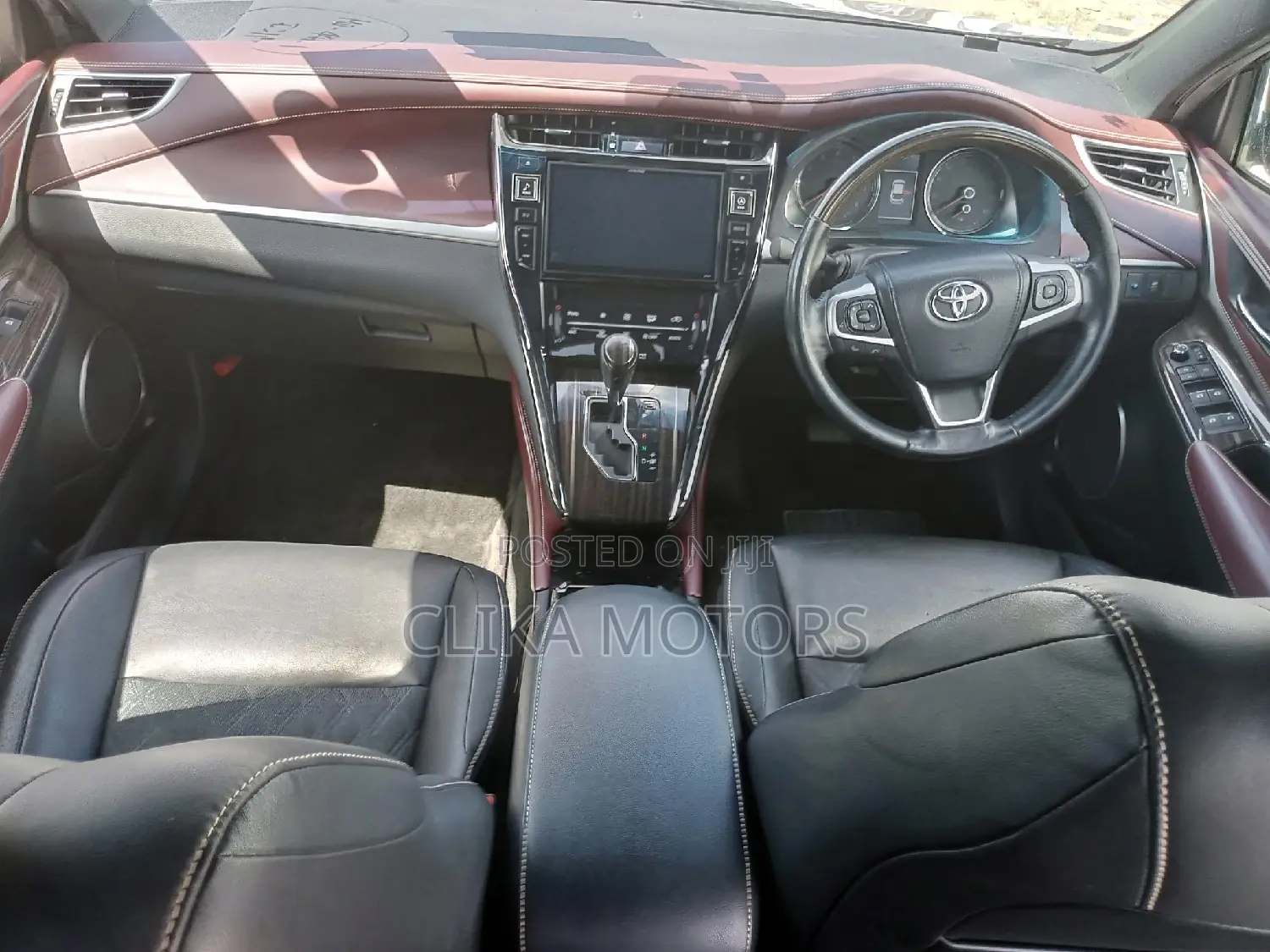 Toyota Harrier 2.5 Hybrid 4WD 2016 Brown