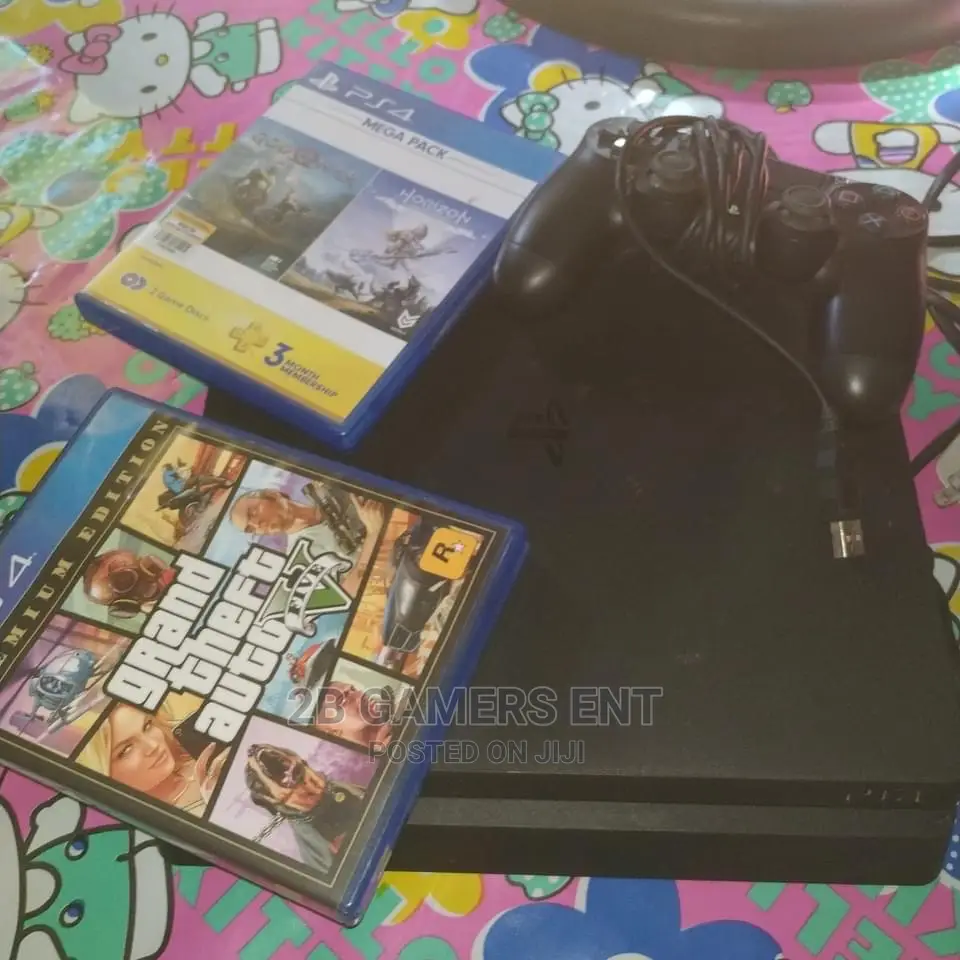 Play Station 4 Standard, Horizon, GTAV Games