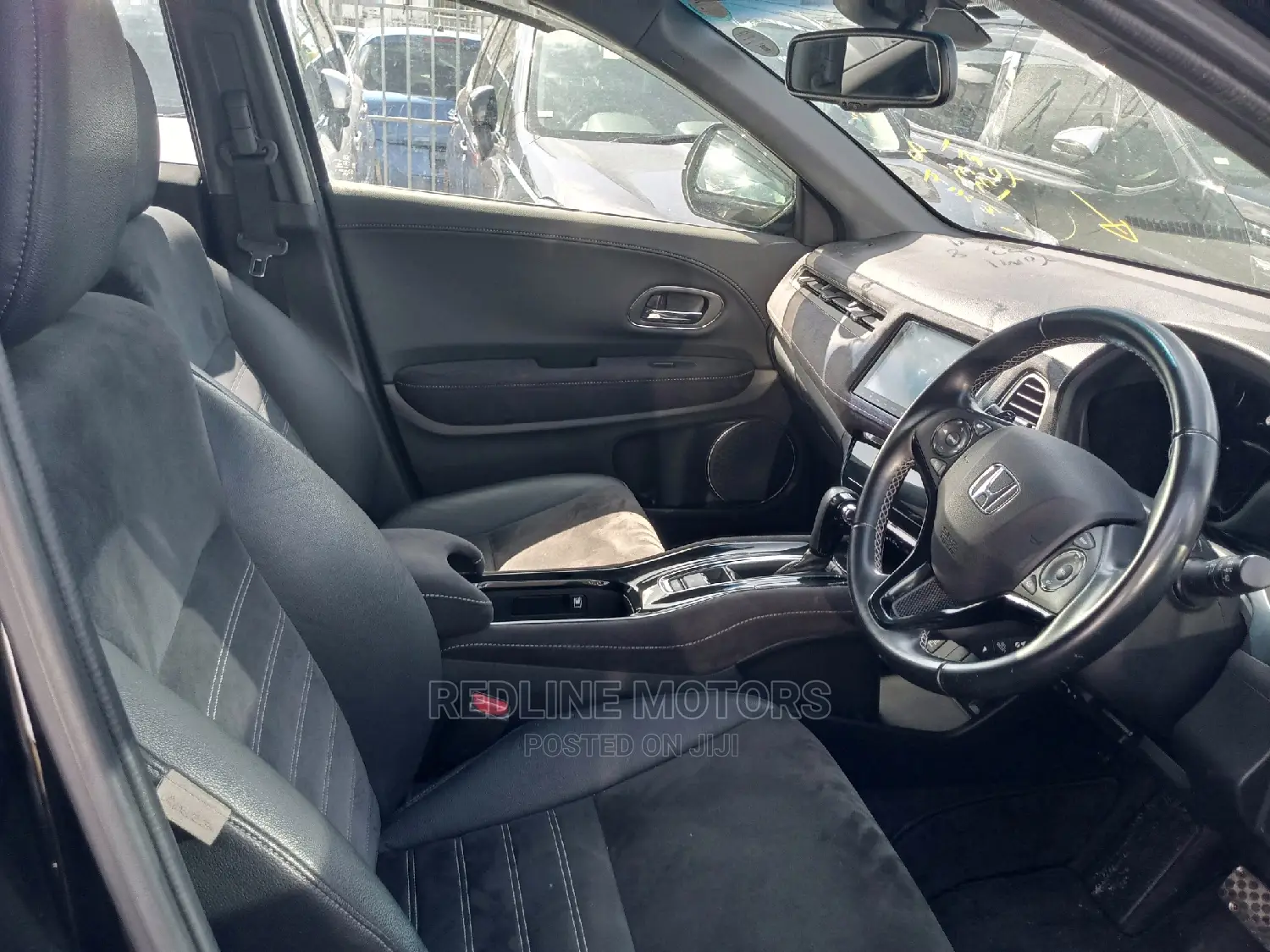 Honda Vezel 1.5 2WD 2016 Matt Black