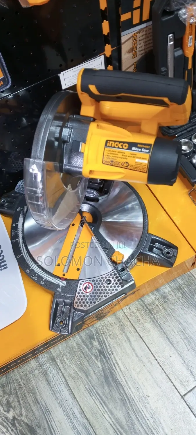 Ingco 1400W Mitre Saw