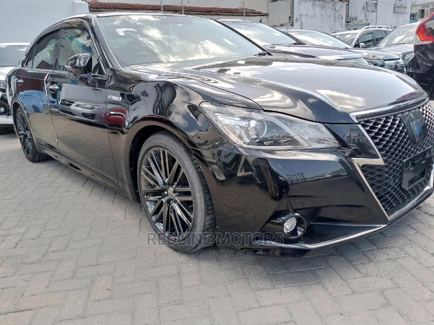 Toyota Crown 2016 Matt Black