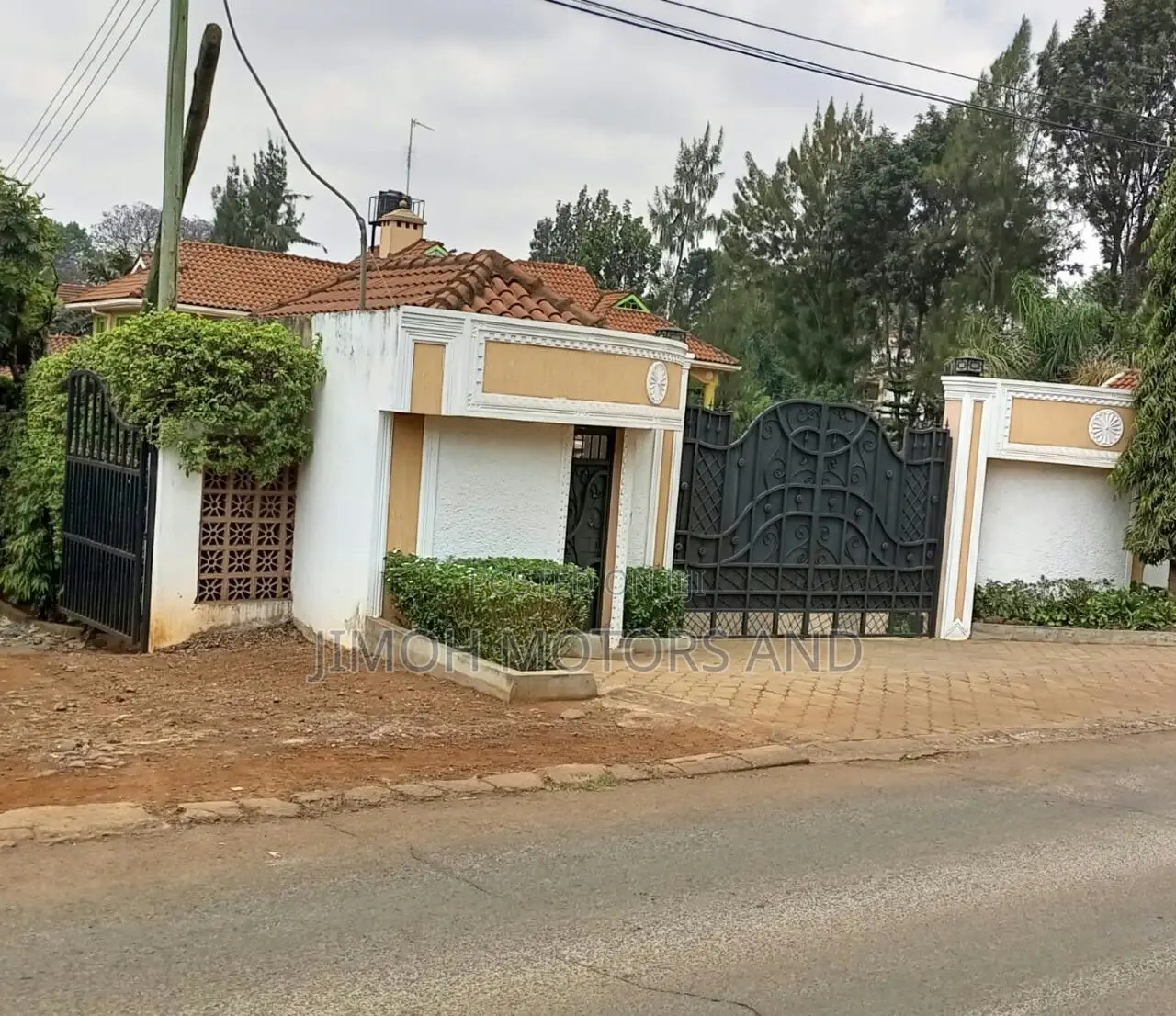 Furnished 7bdrm Bungalow in Runda, Parklands/Highridge for Sale