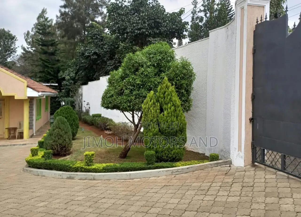 Furnished 7bdrm Bungalow in Runda, Parklands/Highridge for Sale