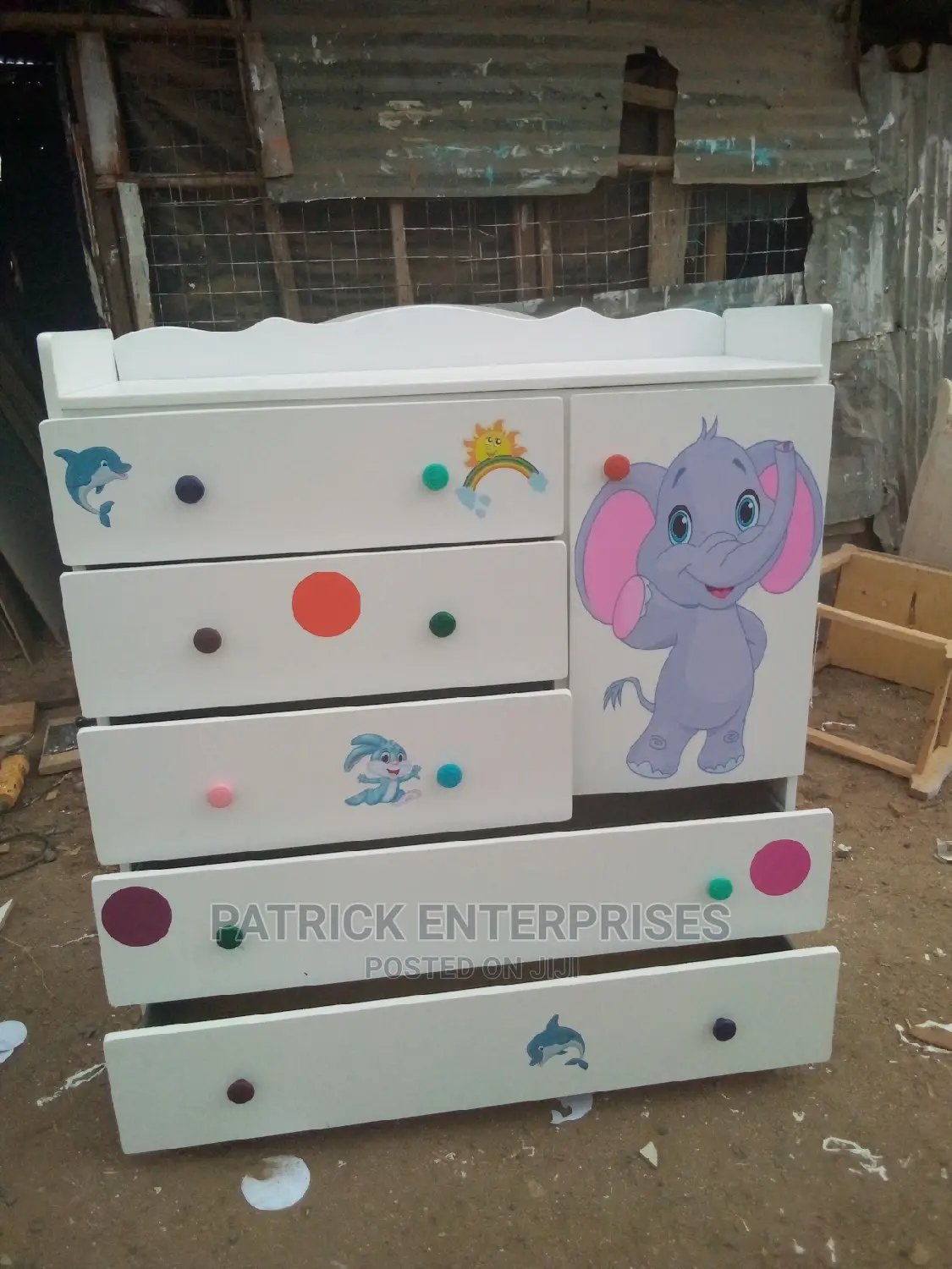 Elephant  Chest of Drawers 4 by 4 Fitts