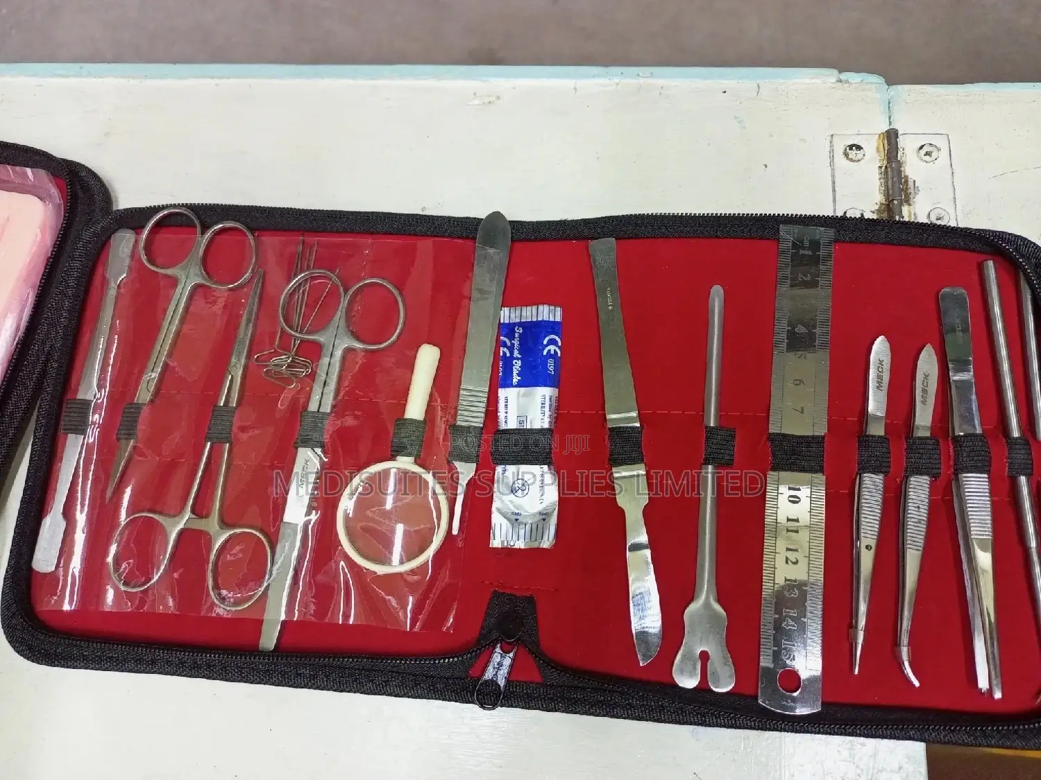 Dissecting Kit