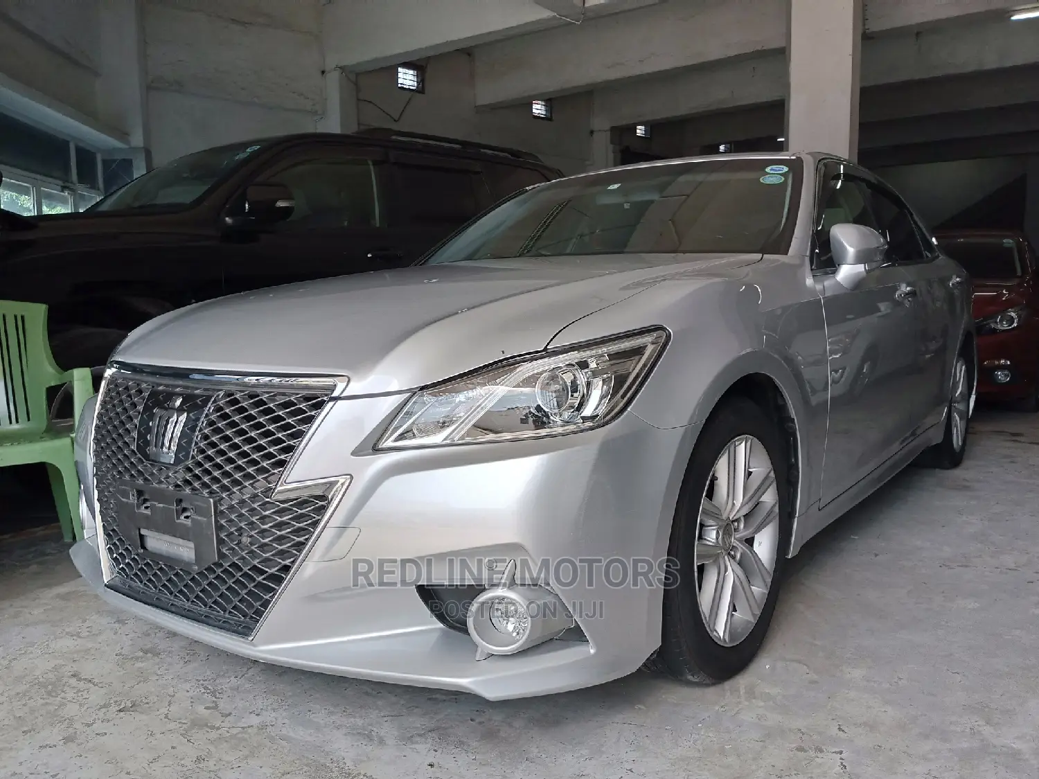 Toyota Crown 2016 Silver