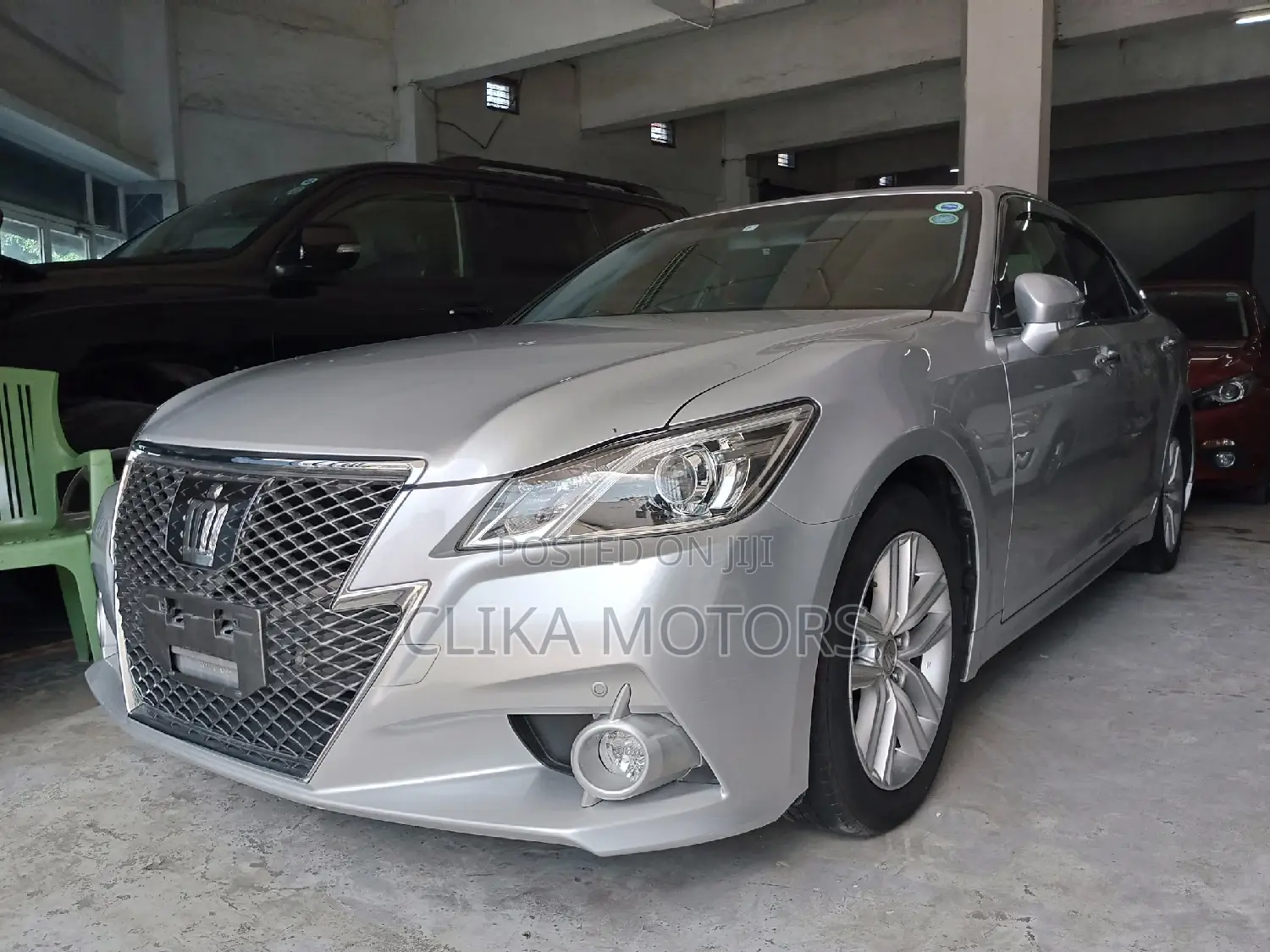 Toyota Crown 2016 Silver