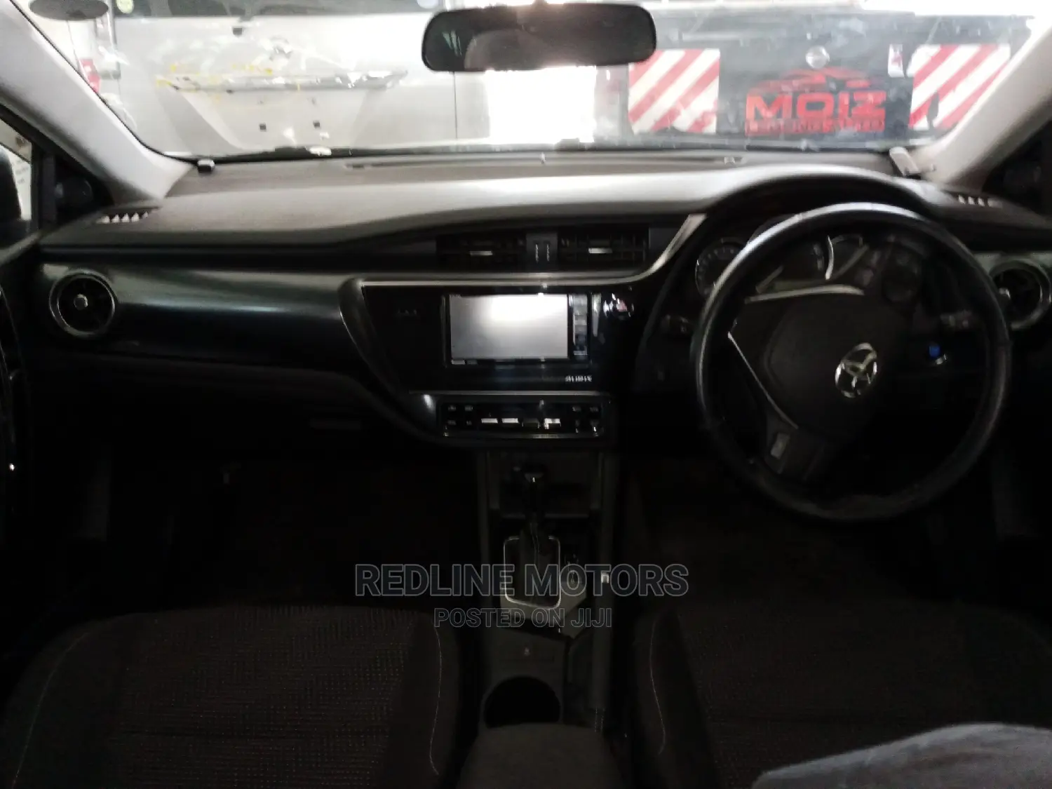 Toyota Auris 2017 Silver