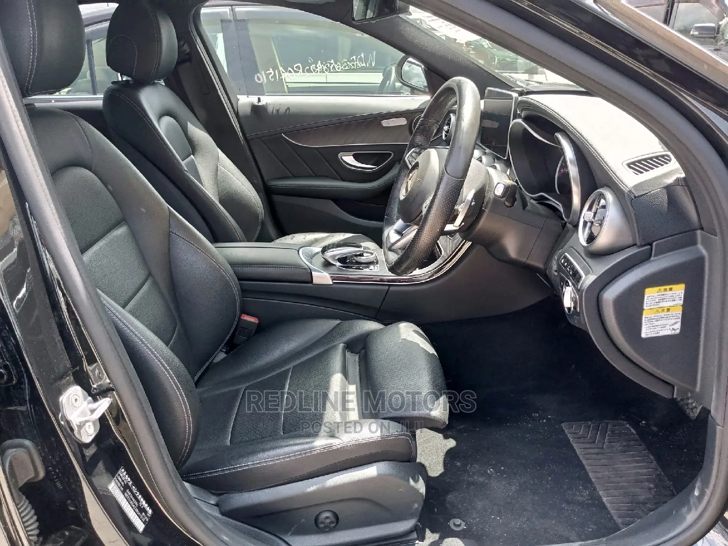 Mercedes-Benz C200 2016 Black