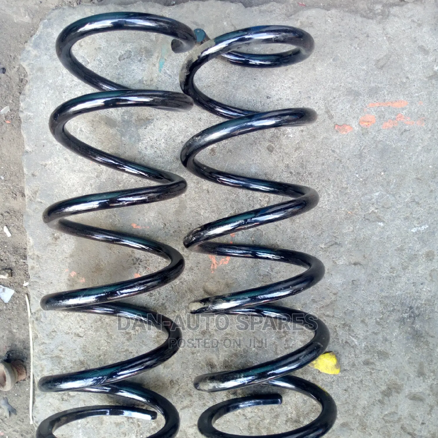 Suzuki Swift Front and Rear Heavy Duty Springs.