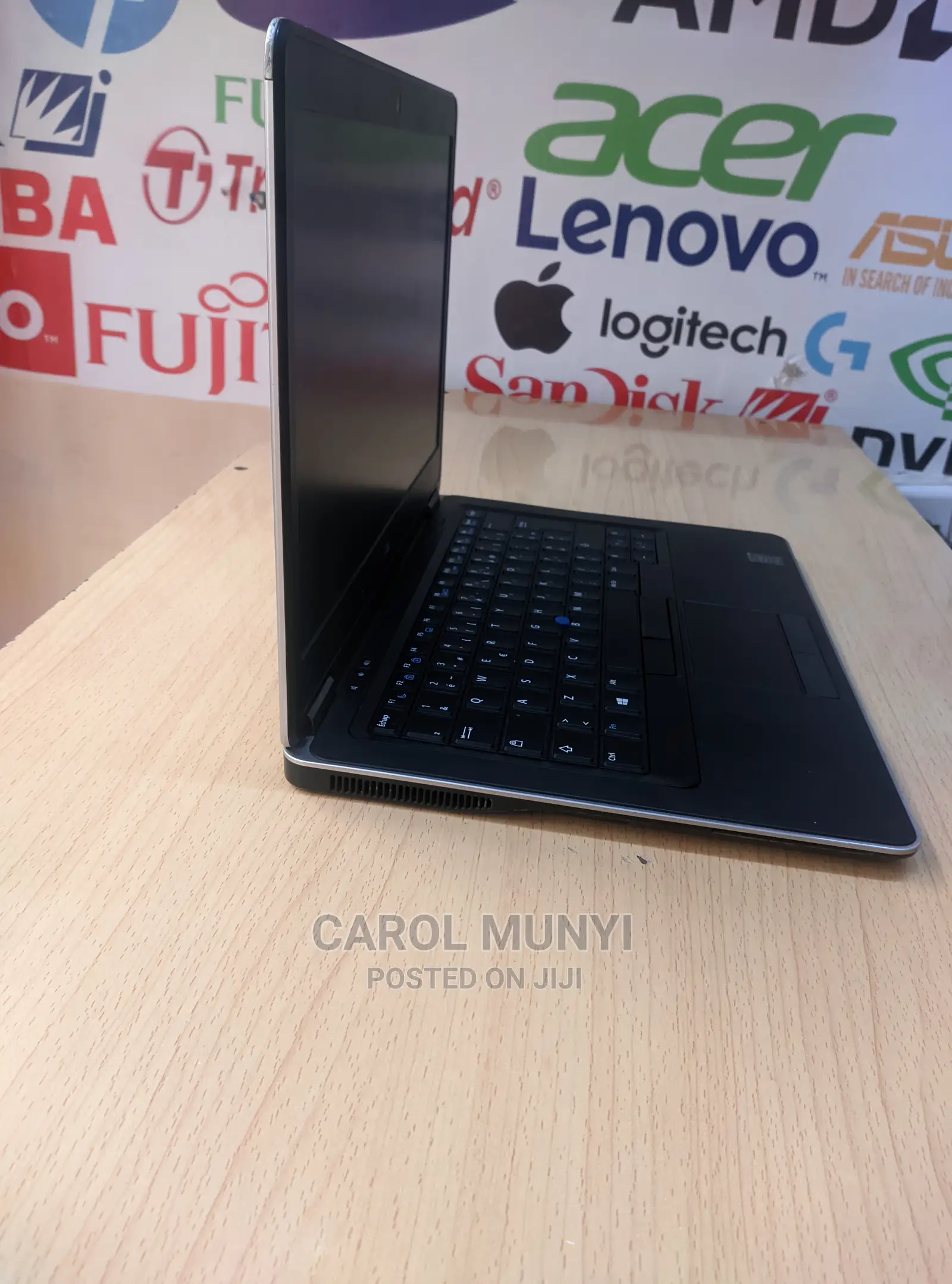 New Laptop Dell Latitude 7440 4GB Intel Core I5 HDD 500GB