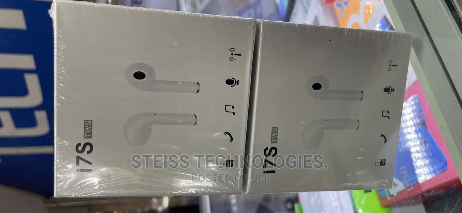 I7s TWS Wireless Headsets.