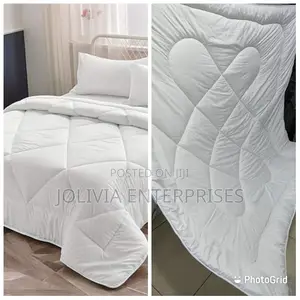 White Striped Binded Duvet (Hotel Quality)