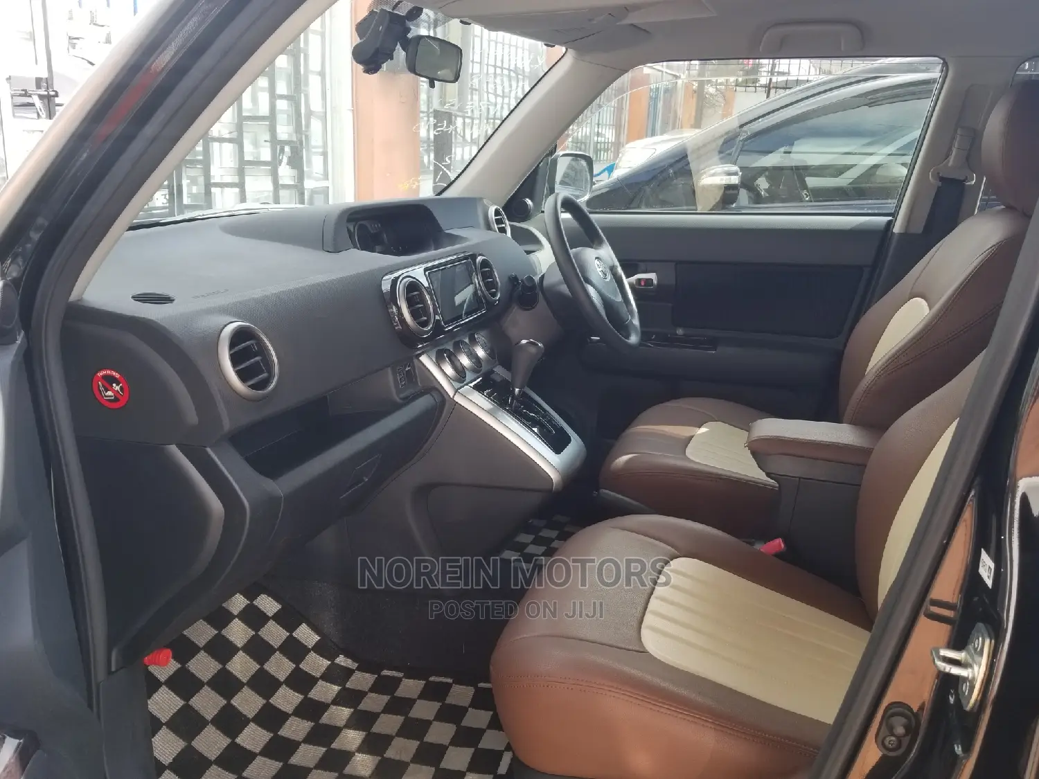 Toyota Corolla Rumion 2015 Black