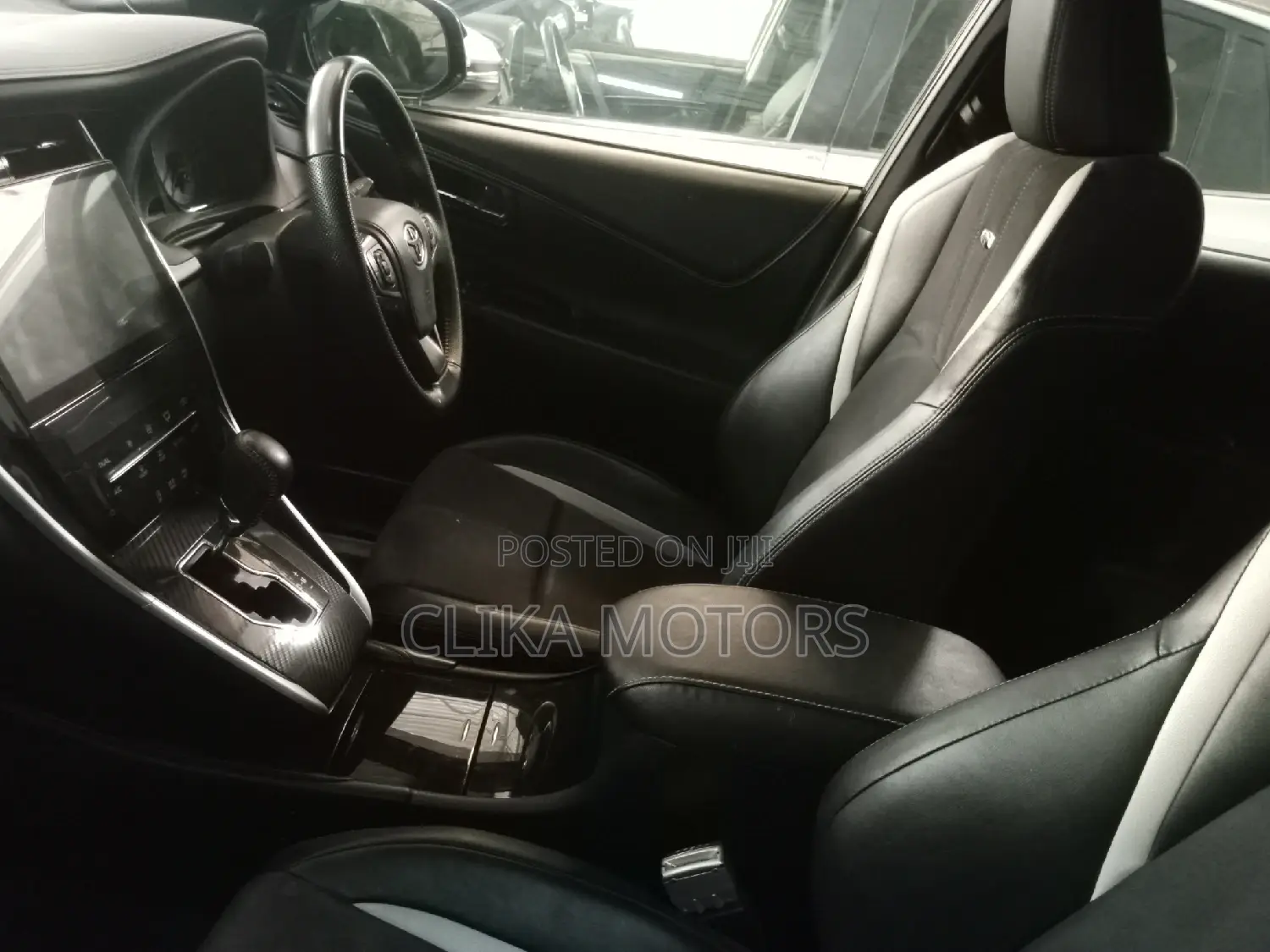 Toyota Harrier 2016 Black