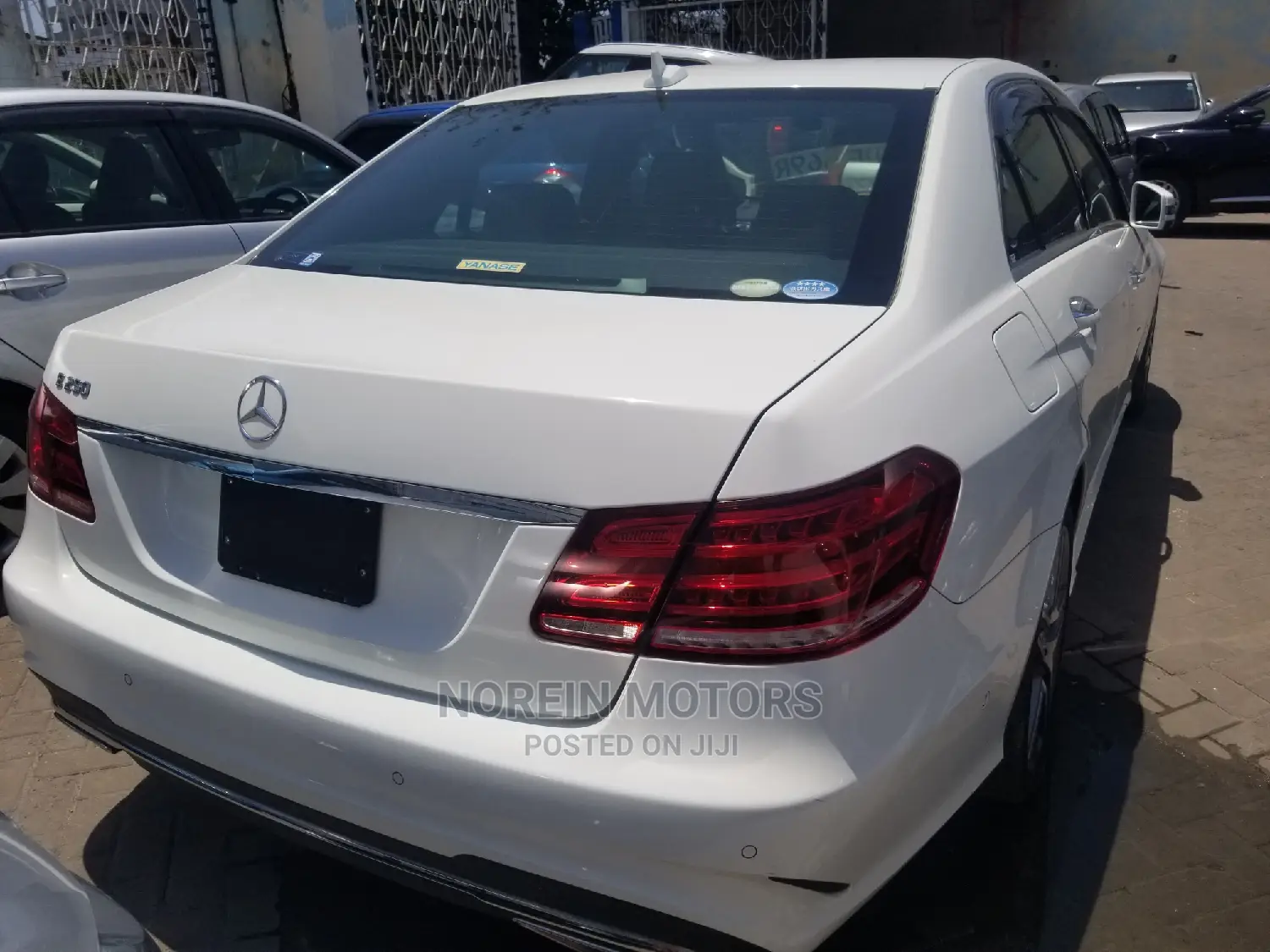 Mercedes-Benz E250 2013 White