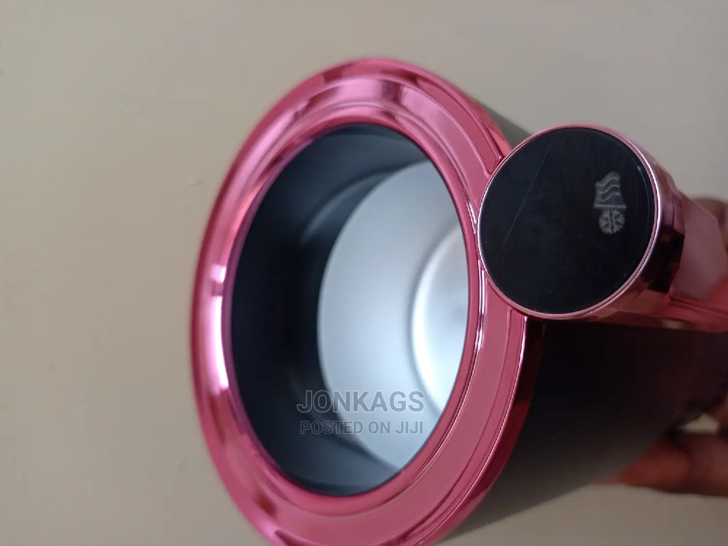 Auto Electronic Smart Hot and Cold Cup