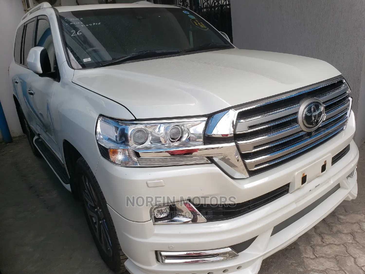 Toyota Land Cruiser Prado 3.0 D-4d (190 Hp) 7 Seats 2015 White