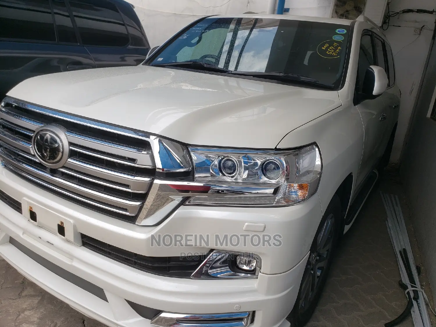 Toyota Land Cruiser Prado 3.0 D-4d (190 Hp) 7 Seats 2015 White