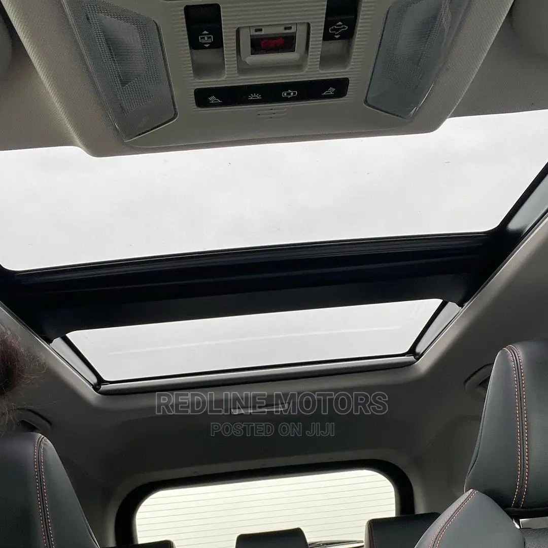 Toyota RAV4 Adventure AWD 2020 Black