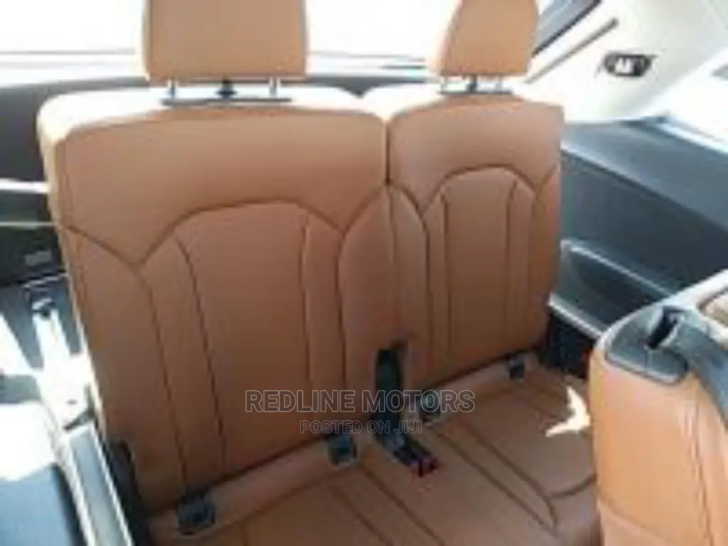 Audi Q7 2016 Gold