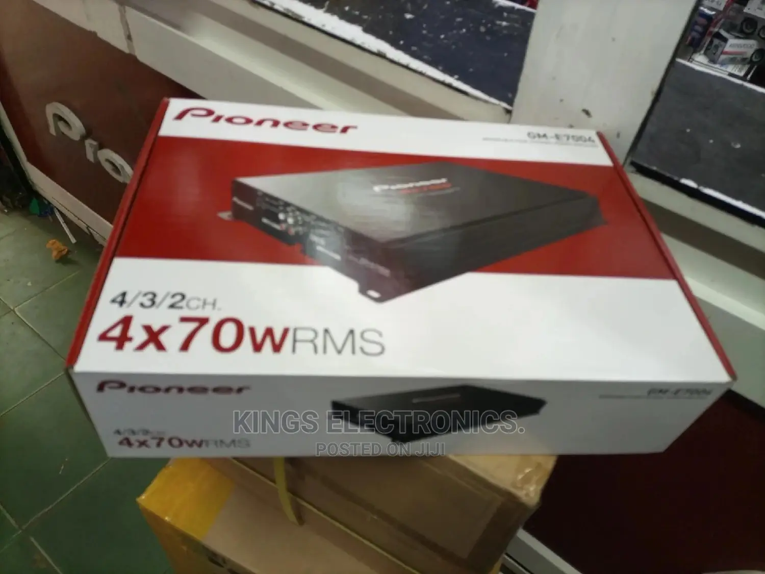 Pioneer Booster 40by70 1000watts