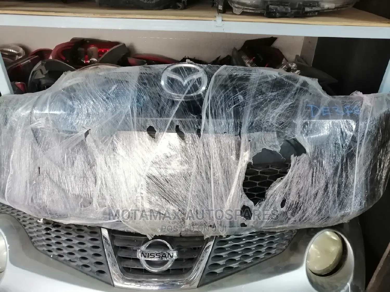 Mazda Demio Nosecut