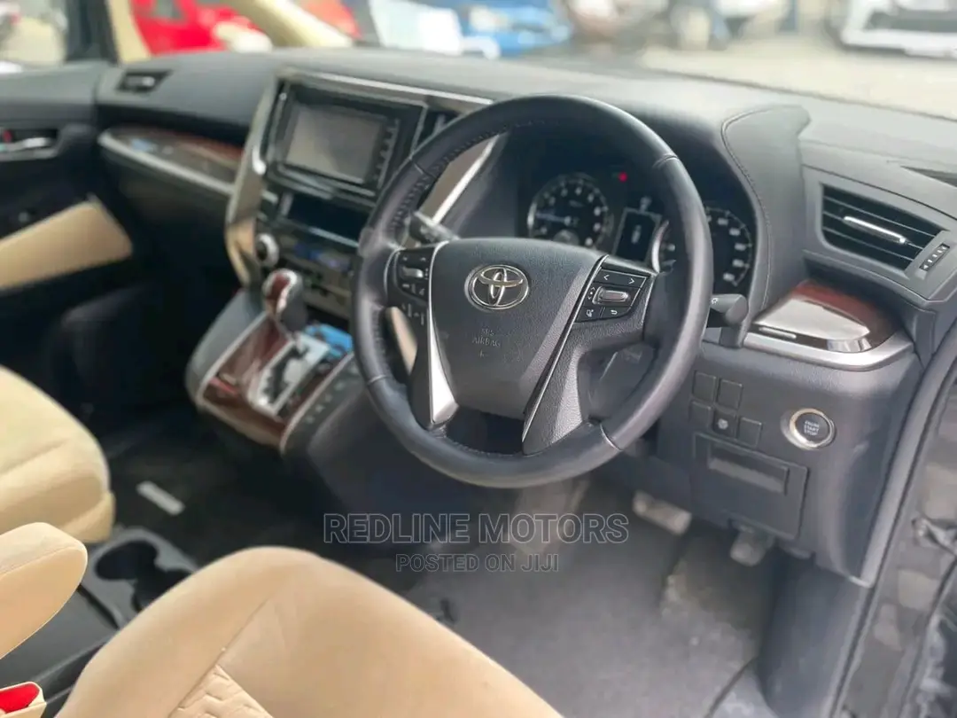 Toyota Alphard 2016 Black