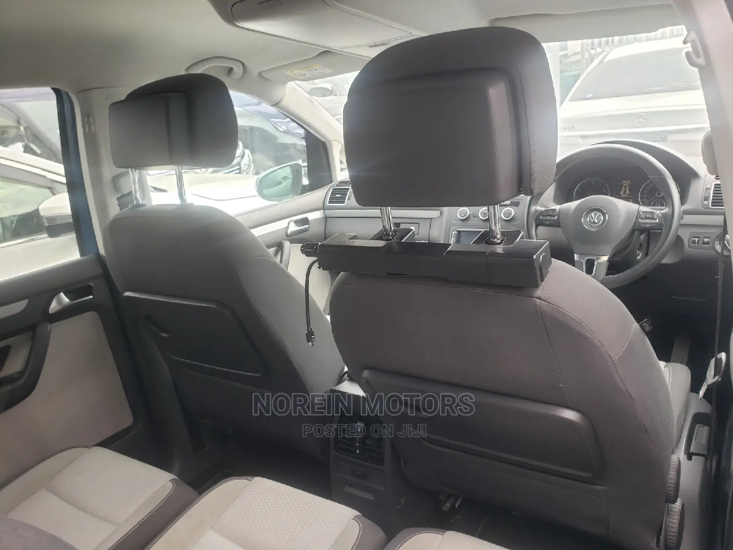 Volkswagen Touran 2015 Blue