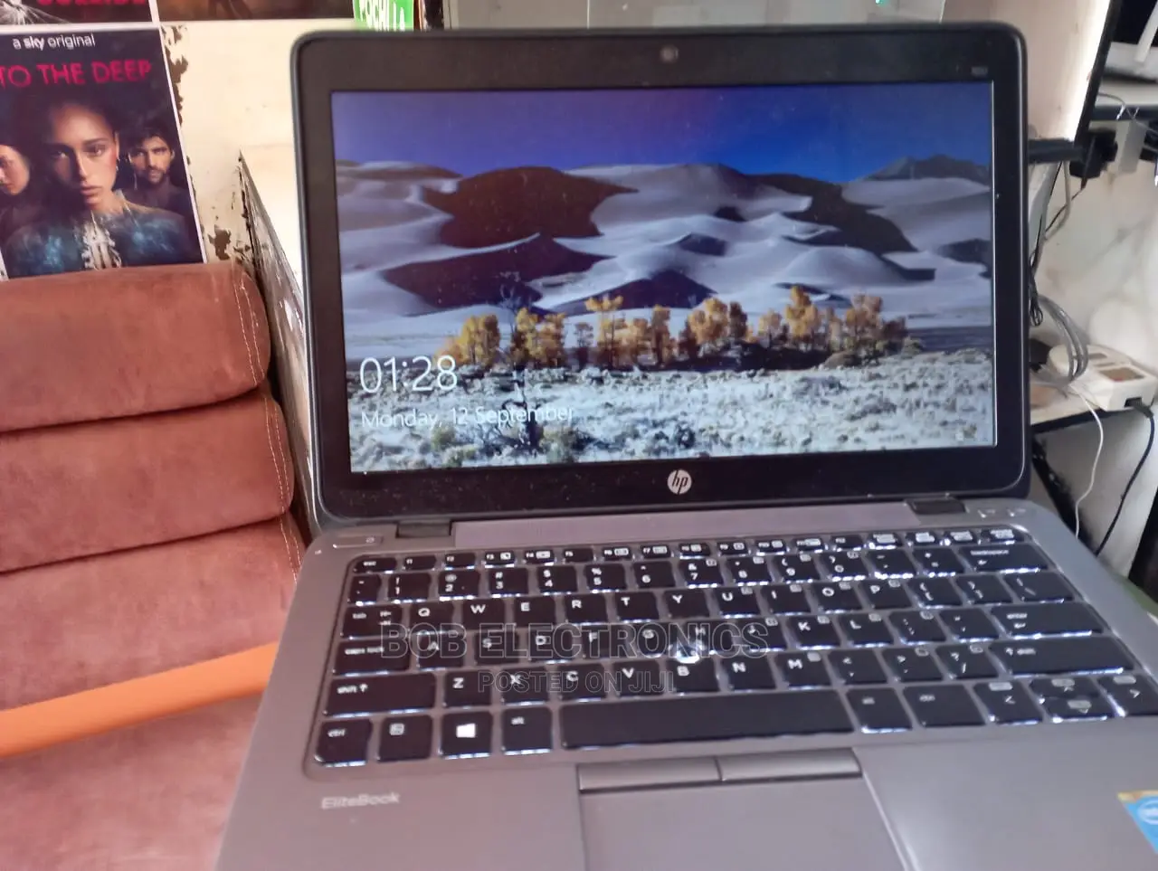 Laptop Lenovo IdeaPad U410 4GB Intel Celeron HDD 320GB