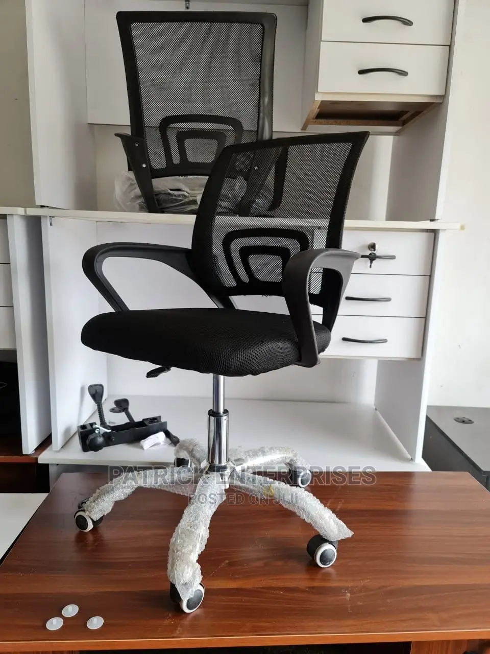 Low Back Recliner Fabric Secretariat Office Chair