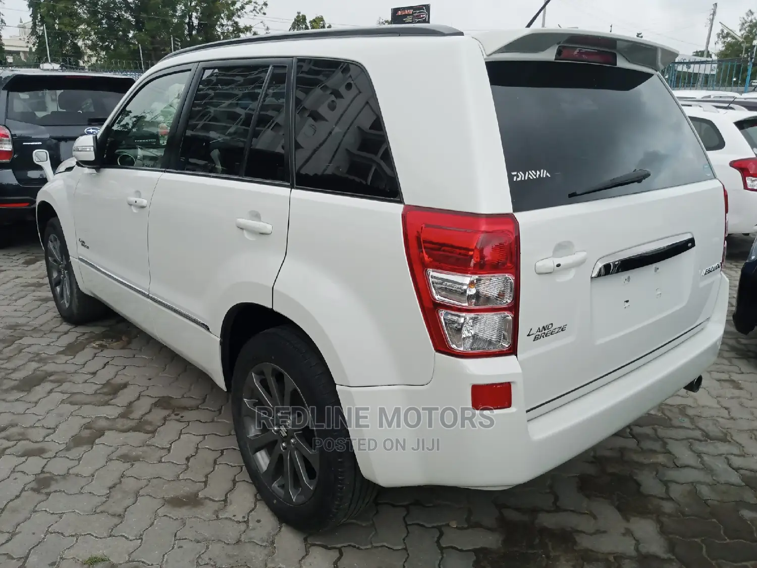 Suzuki Escudo 2016 White