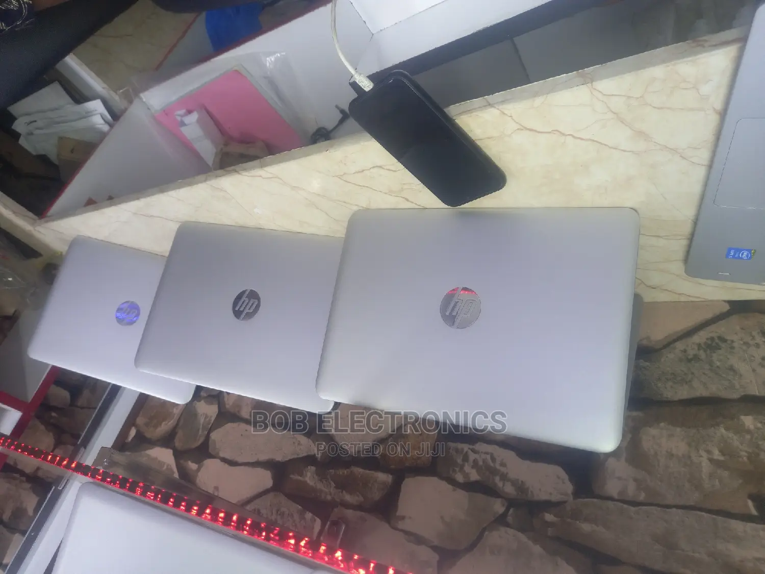 Laptop HP EliteBook 820 G3 4GB Intel Core I5 HDD+SSD 500GB