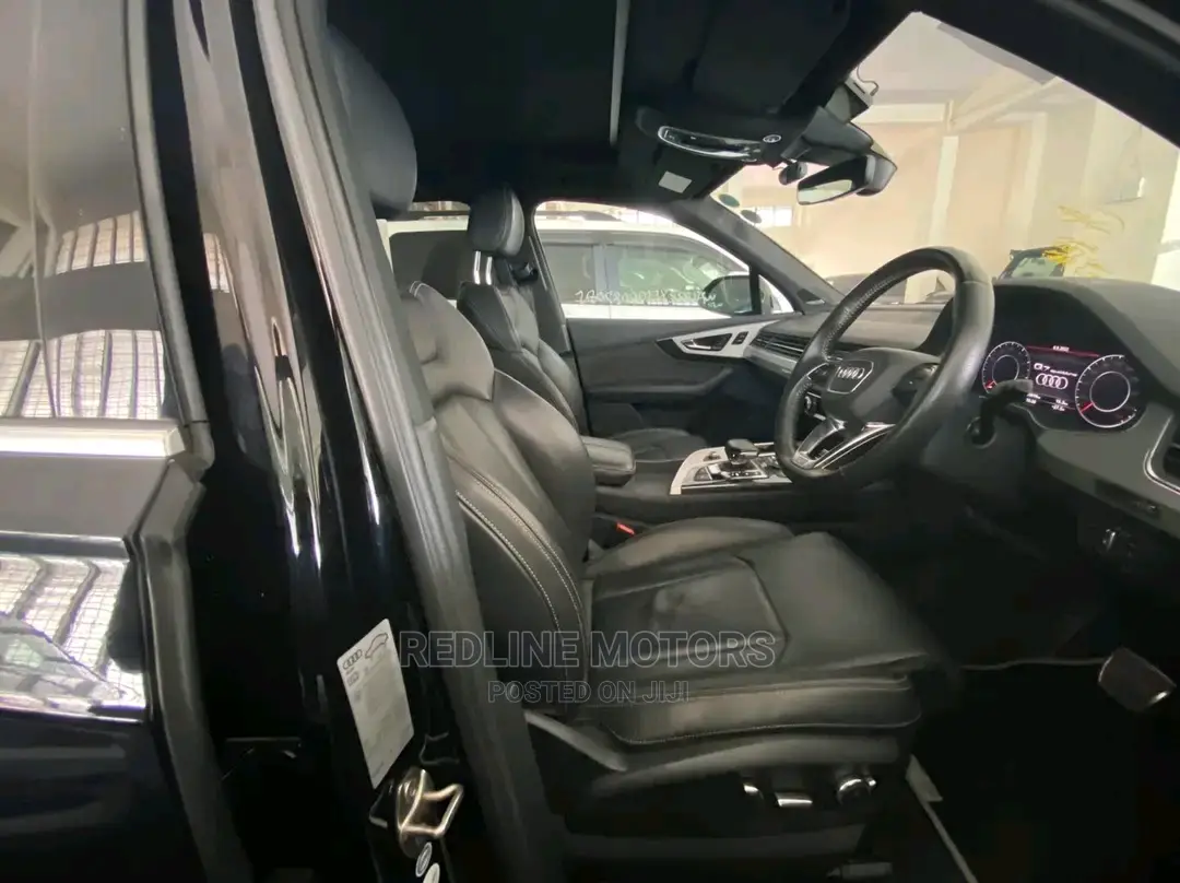 Audi Q7 2017 Black