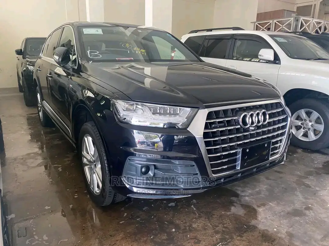 Audi Q7 2017 Black