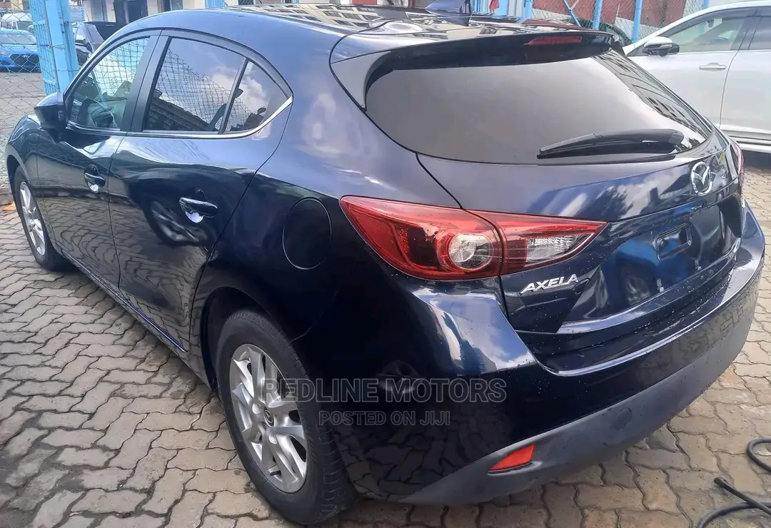 Mazda Axela 2016 Blue
