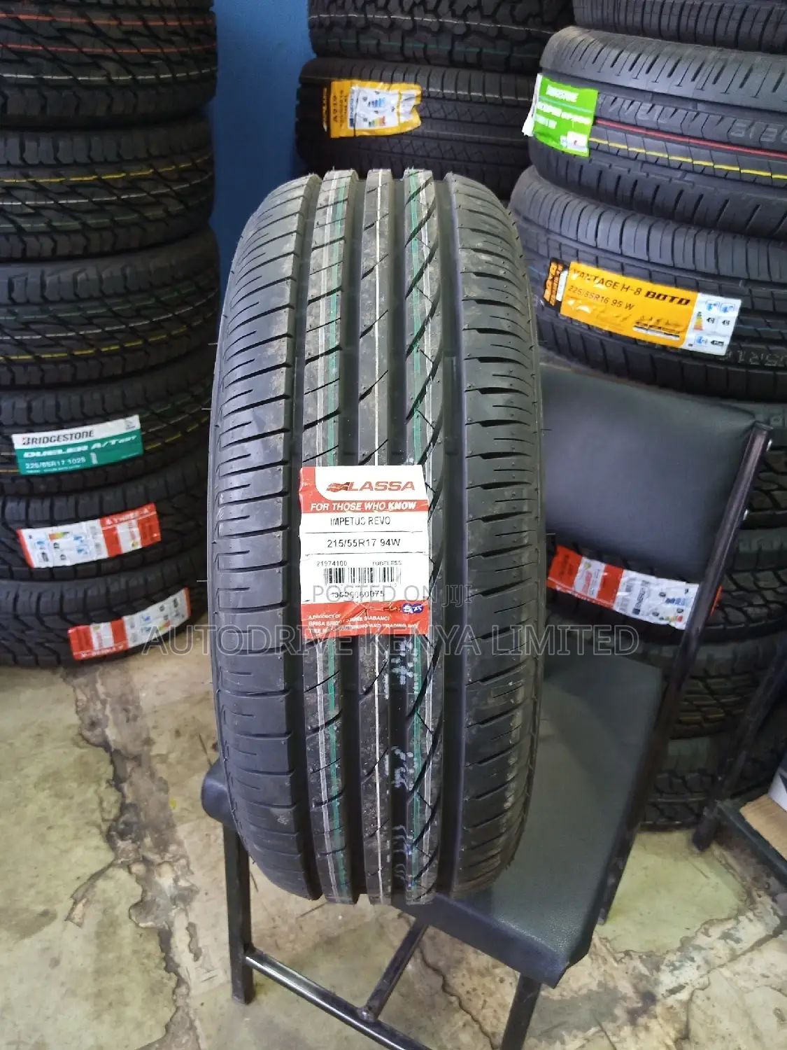 215/55r17 Lassa Tyre