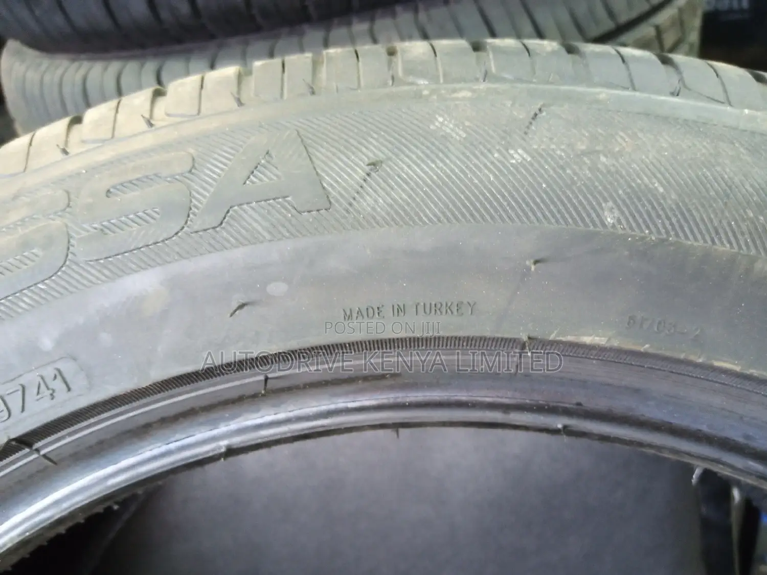 215/55r17 Lassa Tyre